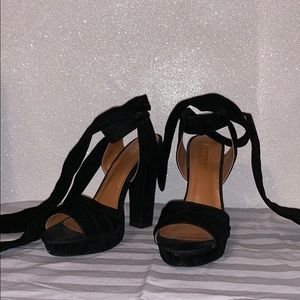 Velvet Black Lace Up Platform Chunky Heel